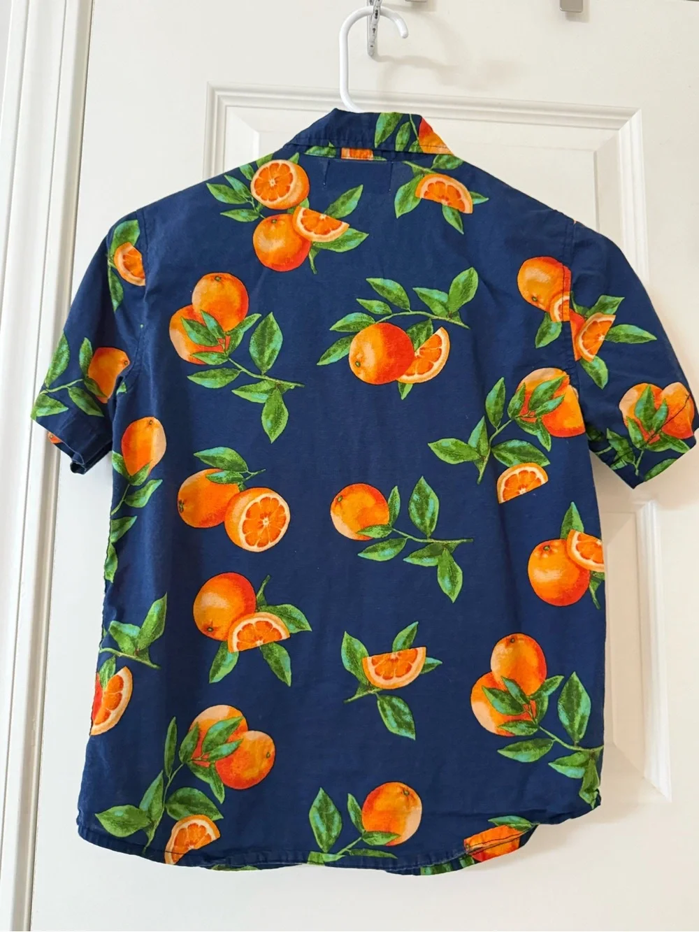 Old Navy Kids Navy Short-Sleeve Orange Print Shirt Button Down Shirt Size Medium